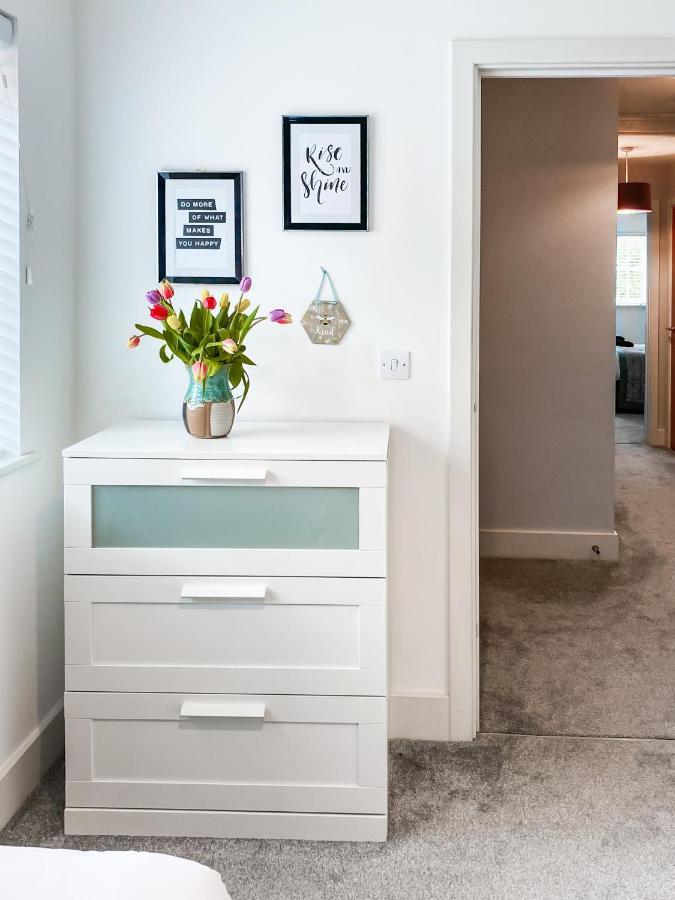 The Chaucer - Modern 3 Bed Home With Parking Close To City Centre Canterbury Ngoại thất bức ảnh