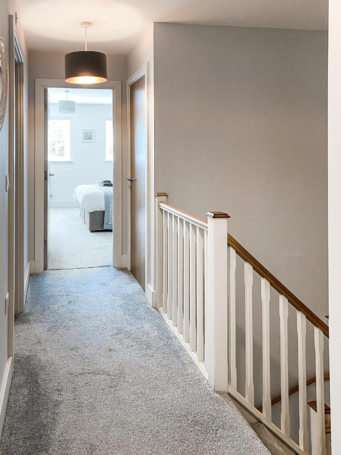 The Chaucer - Modern 3 Bed Home With Parking Close To City Centre Canterbury Ngoại thất bức ảnh