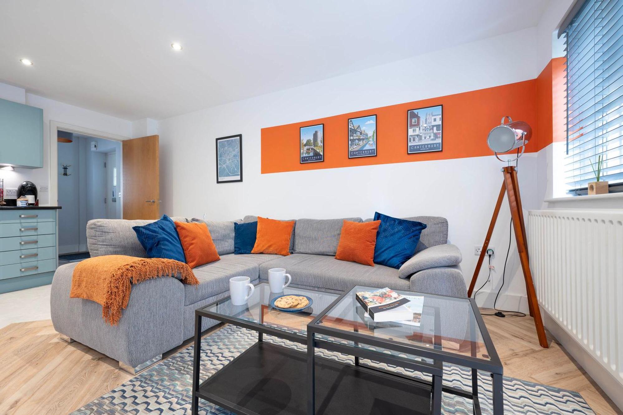 The Chaucer - Modern 3 Bed Home With Parking Close To City Centre Canterbury Ngoại thất bức ảnh