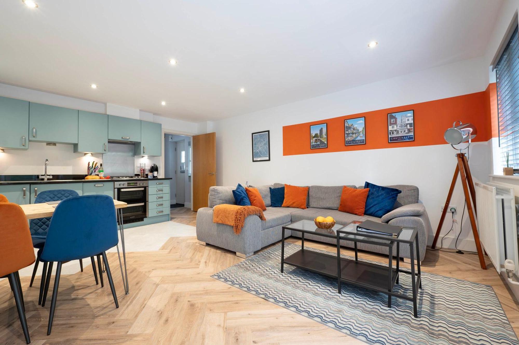 The Chaucer - Modern 3 Bed Home With Parking Close To City Centre Canterbury Ngoại thất bức ảnh